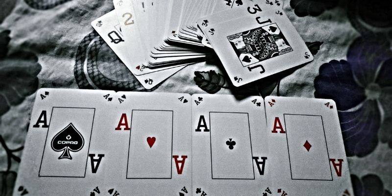Nhiều bàn chơi đấu trí hấp dẫn ở game bài 98VV